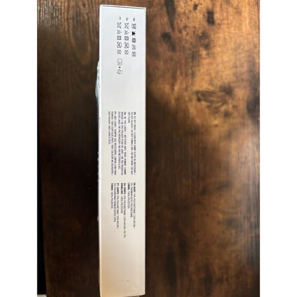 Nike Icon Cortez Wristlet Zipper Pocket Wallet White Silver 5.5"x 4.5" NIB - Picture 4 of 4